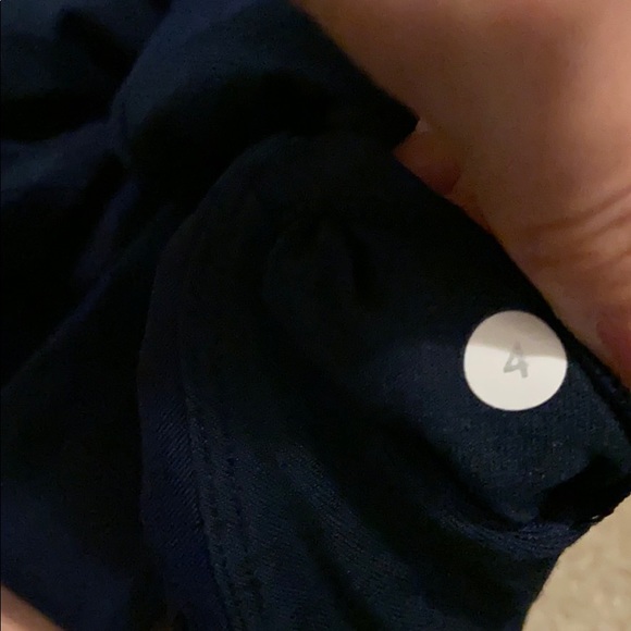 Navy built in bra lulu lemon tank - Picture 8 of 8